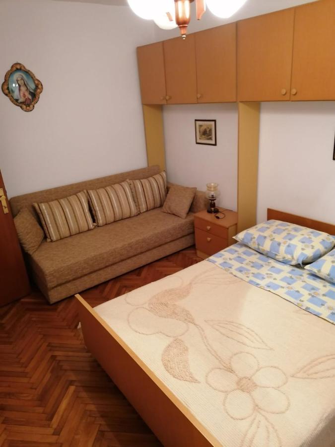 Ester Apartments Sveti Ivan  Exteriör bild